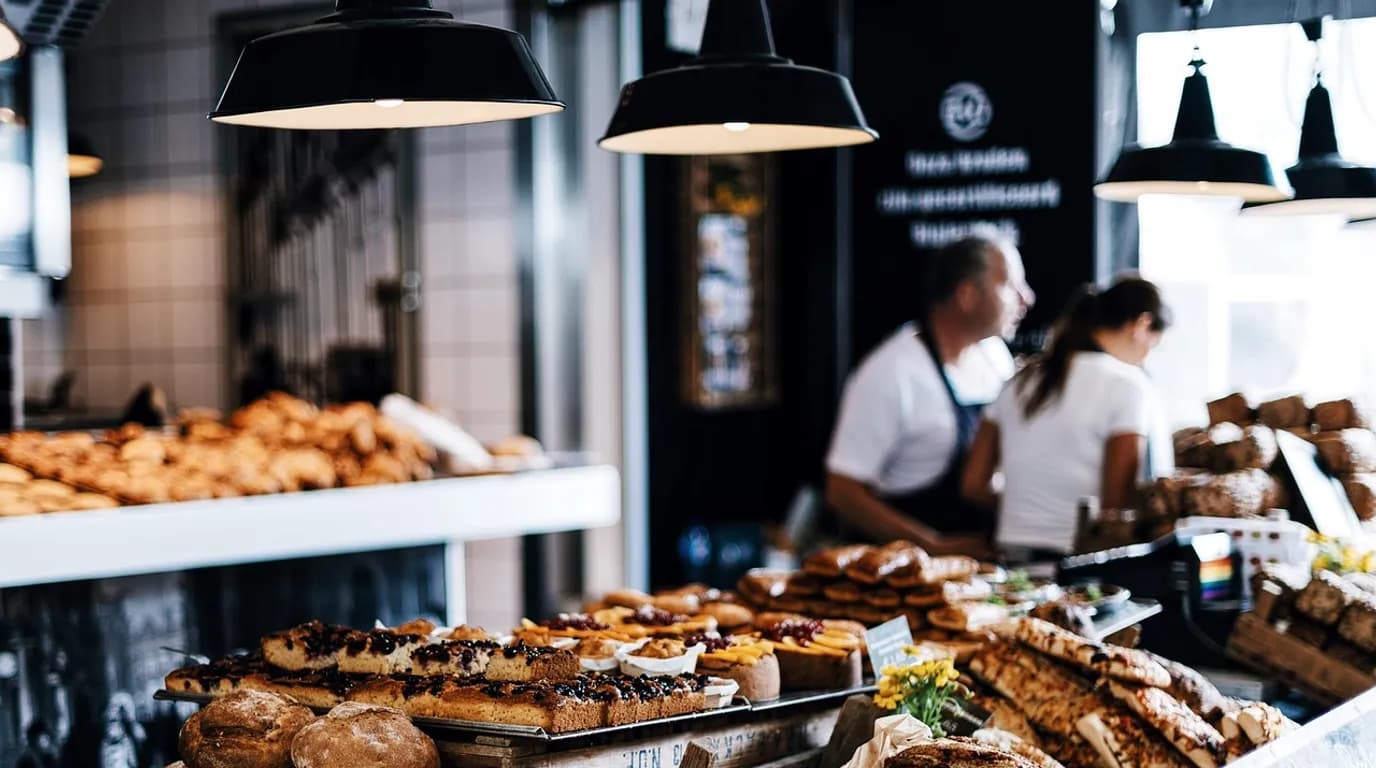 Bakeries & Dessert Shops: staff at work in the business, where Reflys automates customer conversations
