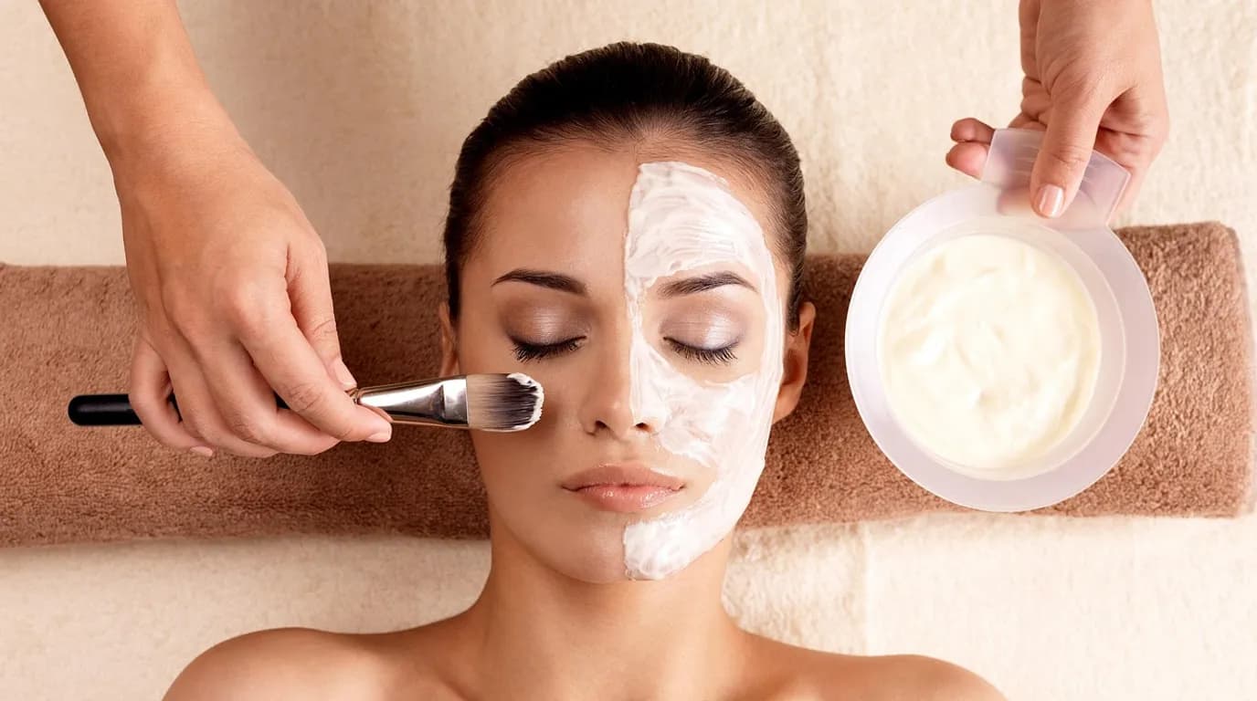 Skincare & Facial Studios: staff at work in the business, where Reflys automates customer conversations
