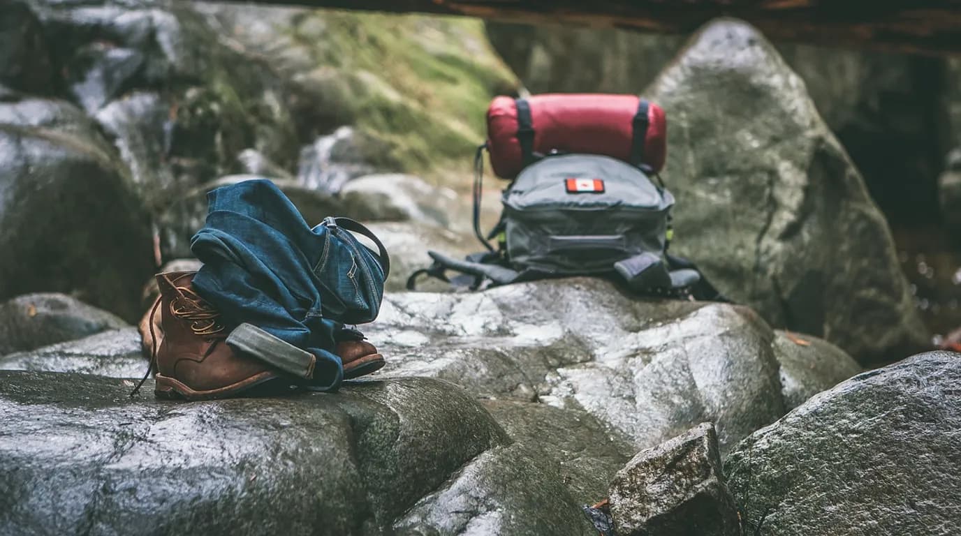 Sporting Goods & Outdoor Gear Retailers: staff at work in the business, where Reflys automates customer conversations