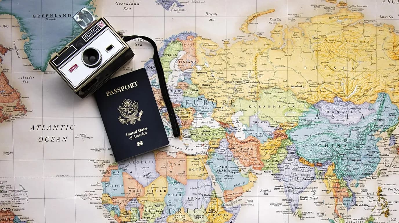 Travel Agencies: staff at work in the business, where Reflys automates customer conversations