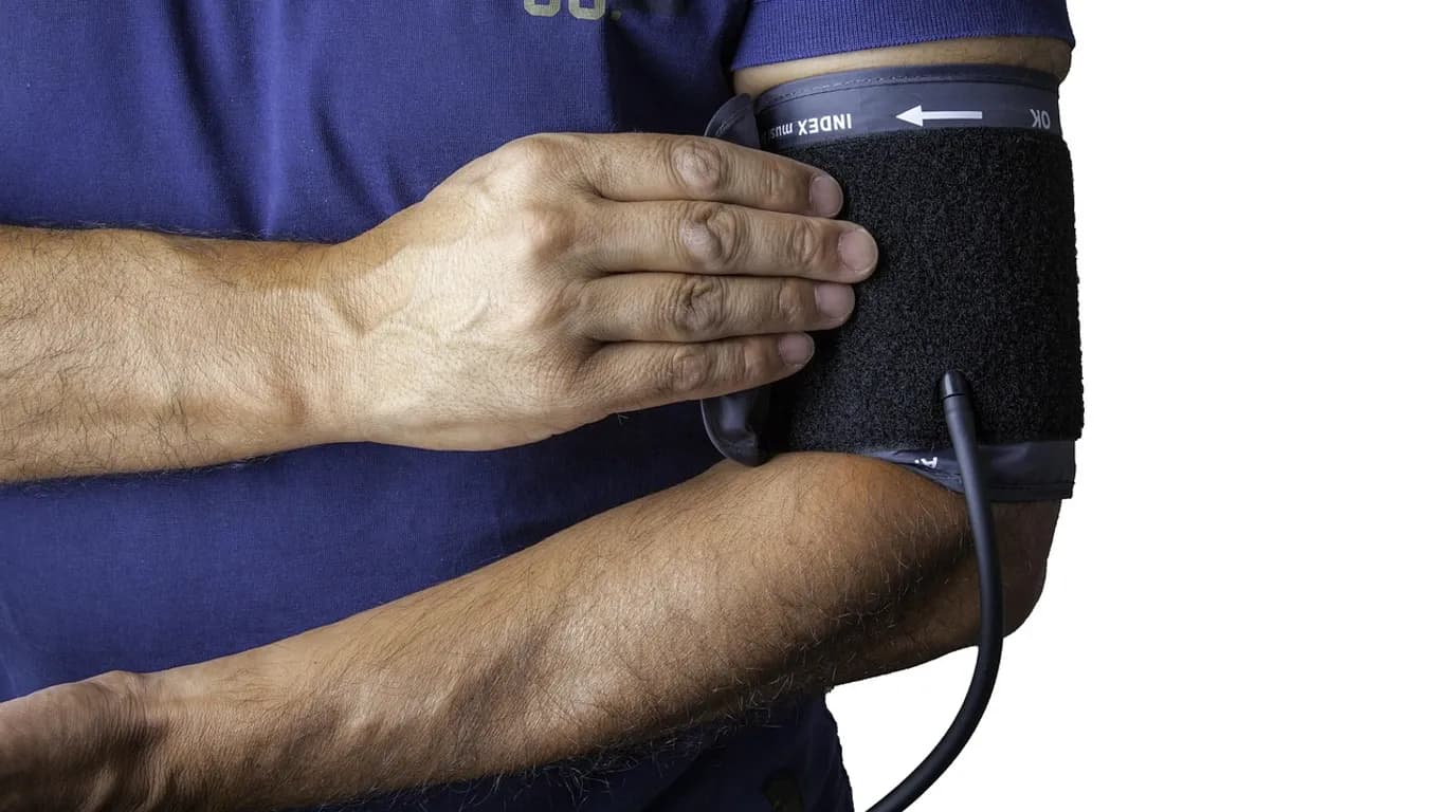 Urgent Care Clinics: staff at work in the business, where Reflys automates customer conversations
